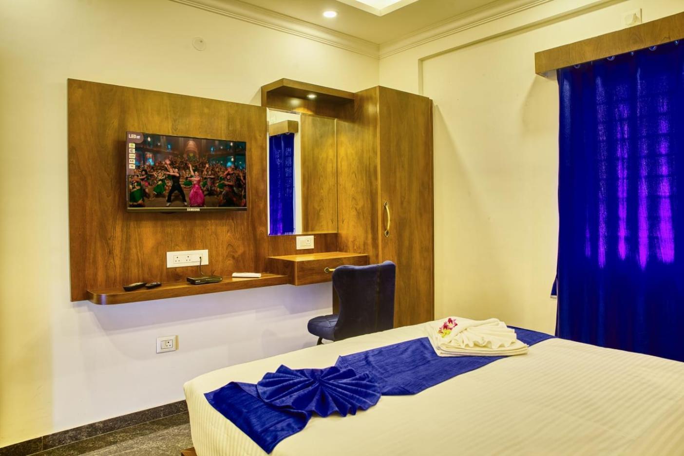 Sm Royal Stay Hotel - Near Bangalore International Airport Devanahalli Esterno foto
